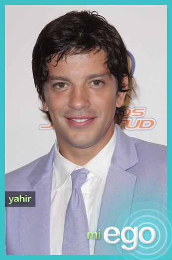 Premios Juventud: Yahir