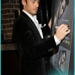 Aaron Diaz Presenta Calendario